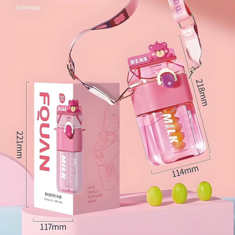 KAWAII SQUARE BOTTLE WITH FRUIT INFUSER